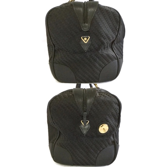 HOST PICK Vintage Gucci Large Duffle Bag - Picture 5 of 8